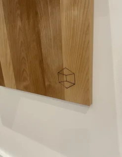 La Hutte Eco Ebénisterie Support mural pour 2 vélos en Merisier