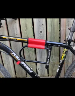 Snakebite Support à cadenas en U