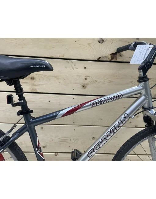 Vélo hybride usagé Schwinn 18" - 12613